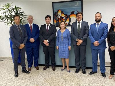 Foto da Notícia: Ordem dos Advogados participa de reunião com a ministra e Corregedora-Geral do Trabalho Dora Maria da Costa